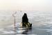 На Финском заливе оторвалась льдина с рыбаками